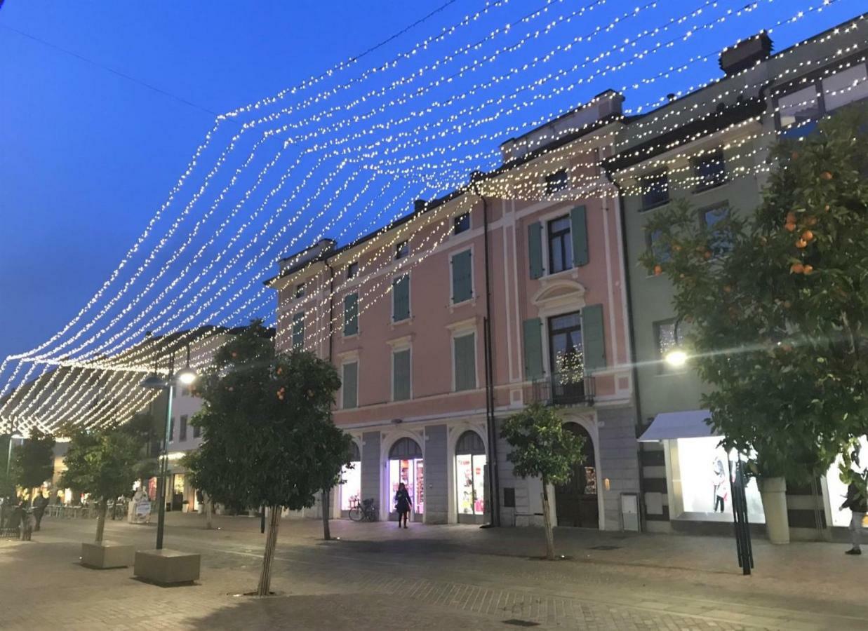 Apartamento Casa Nika Riva del Garda Exterior foto